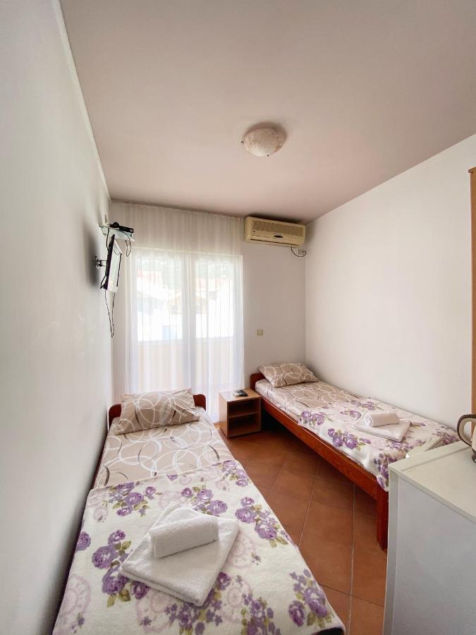 Guest House Villa Natali Budva Exterior foto